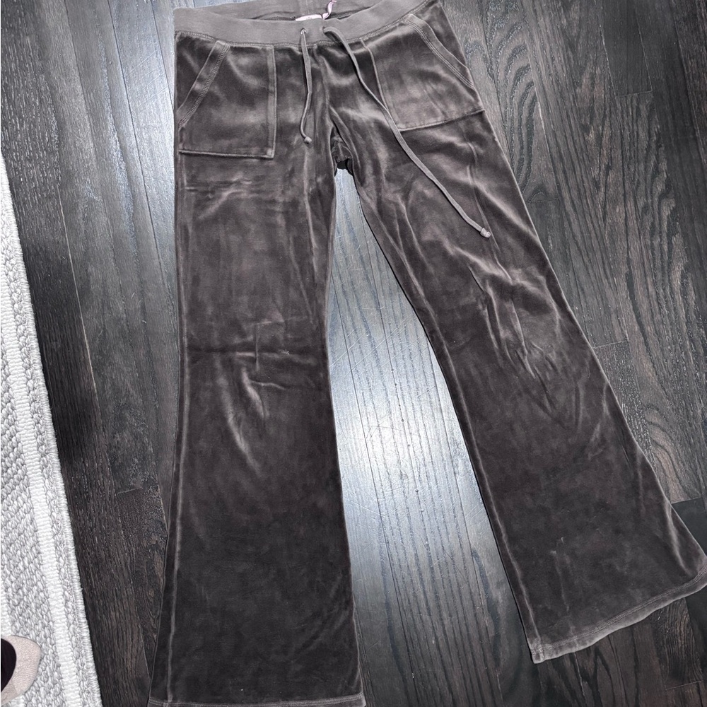 Juicy Couture Brown Velour Set - Hoodie and Pants - Picture 5 of 6